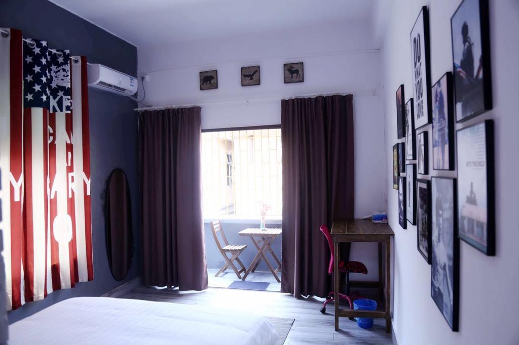 Zhaohuaxishi Youth Hostel Guangzhou Bagian luar foto