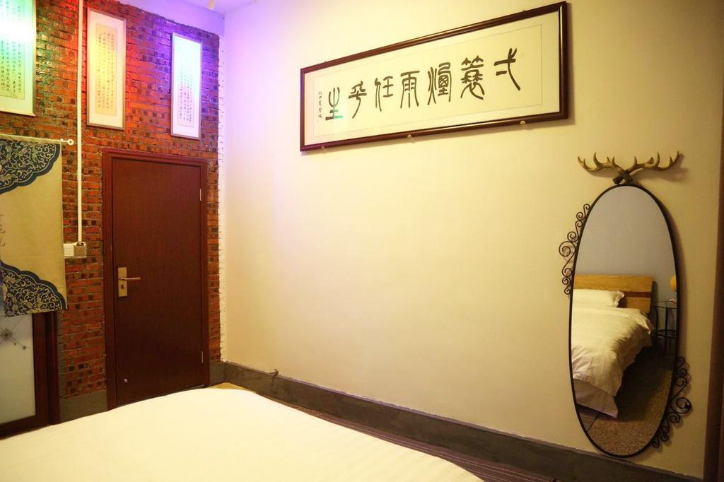 Zhaohuaxishi Youth Hostel Guangzhou Bagian luar foto